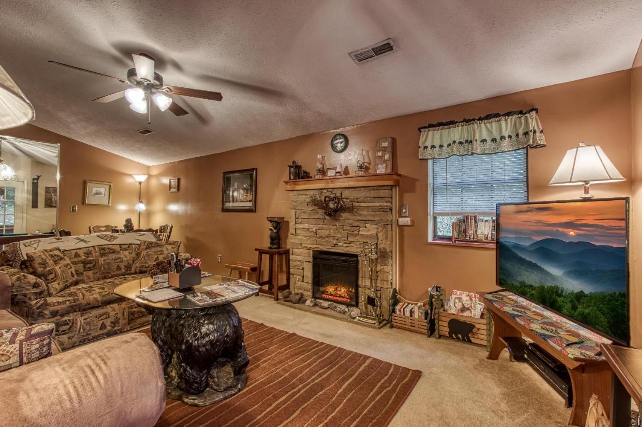 Cozy Creek Cabin Pigeon Forge Ngoại thất bức ảnh