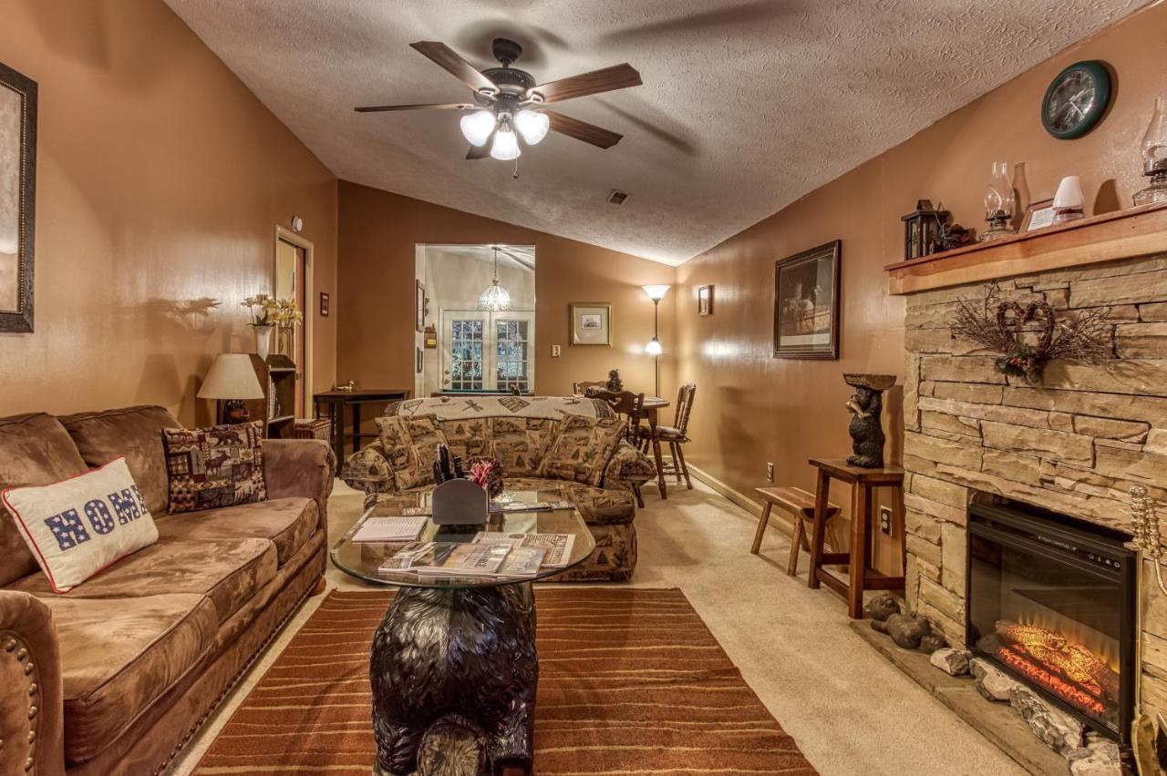 Cozy Creek Cabin Pigeon Forge Ngoại thất bức ảnh