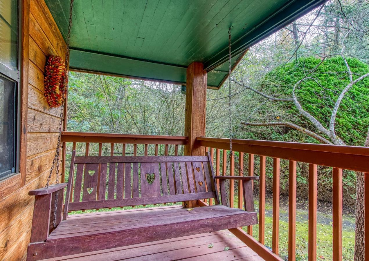 Cozy Creek Cabin Pigeon Forge Ngoại thất bức ảnh